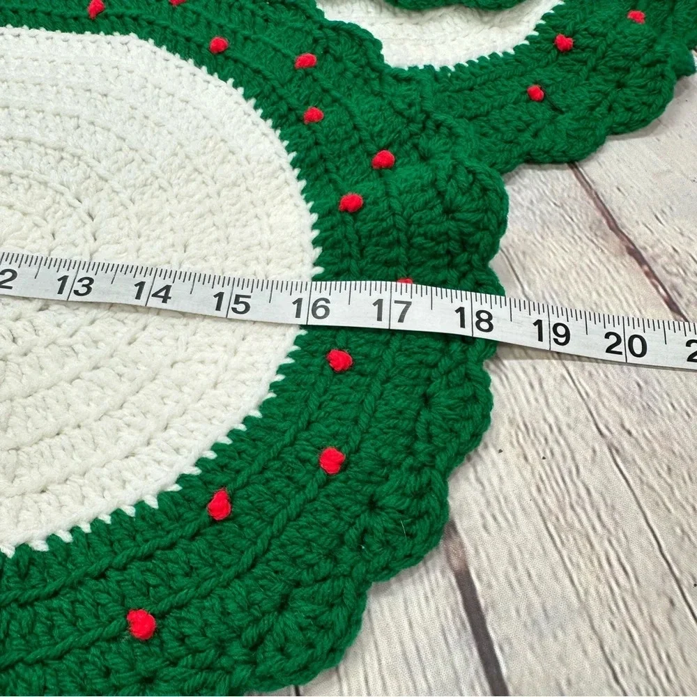 vtg handmade crocheted christmas holiday placemats set of 4 cottagecore wreath
